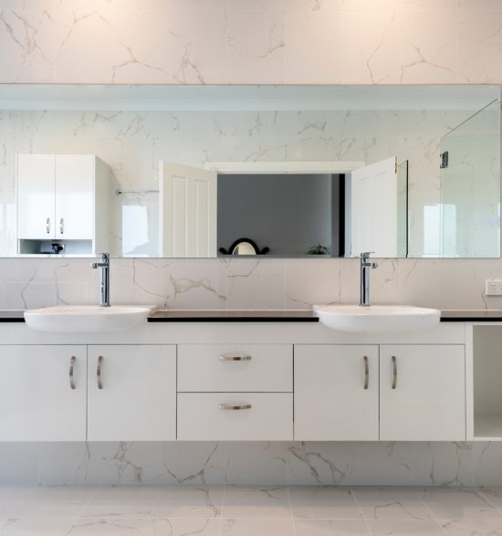 large double sink white