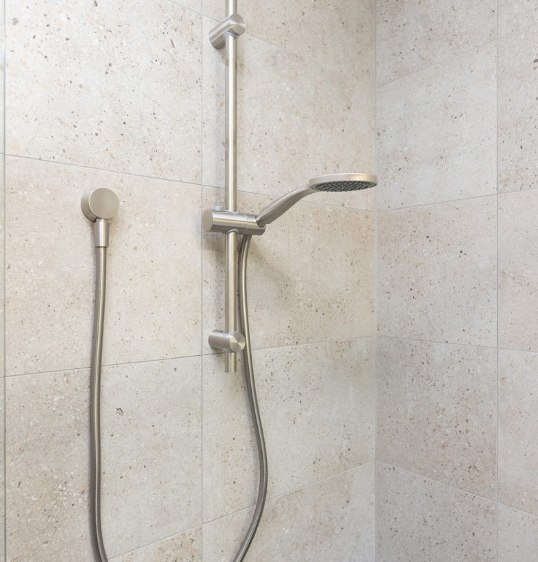 A detachable shower head