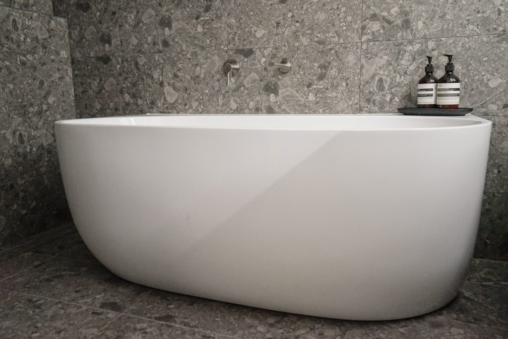 bicton - cox bathroom design