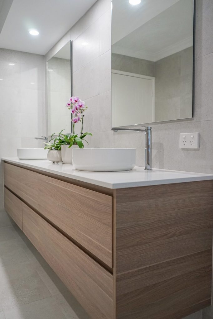 Duncraig BAILEY - 23 Bathroom renovation, 2 white vanities and 2 mirrors.